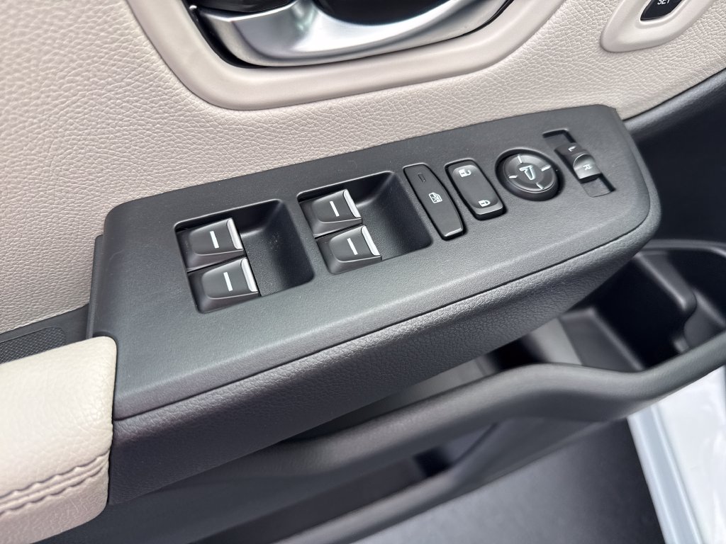 2026 Honda Pilot EX-L - Photo 9