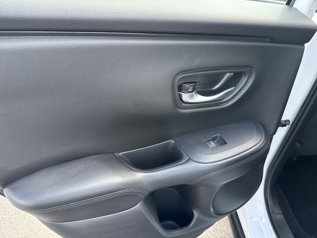 2025 Honda HR-V LX - Photo 16