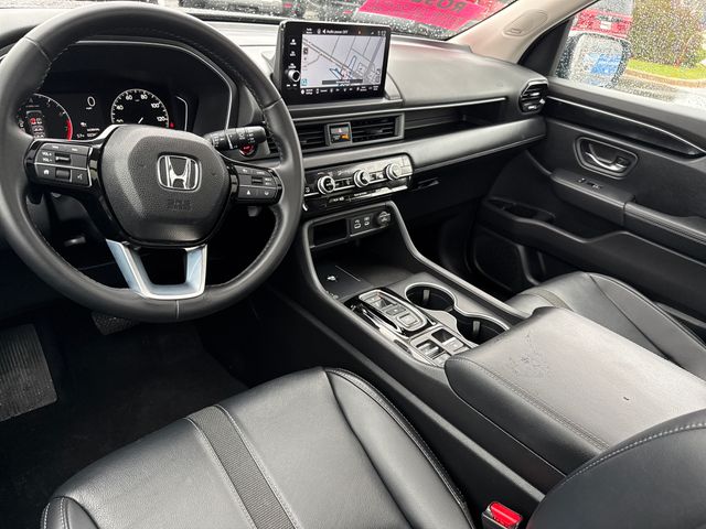 2023 Honda Pilot Touring - Photo 27