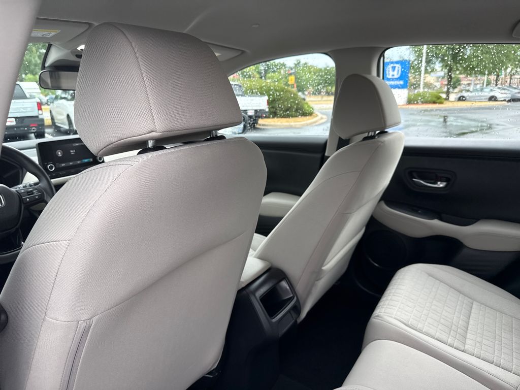 2025 Honda HR-V LX - Photo 20