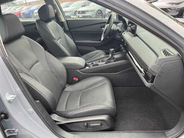 2025 Honda Accord Hybrid Touring - Photo 16