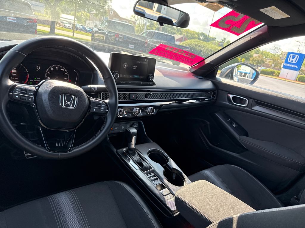 2025 Honda Civic Sport - Photo 23