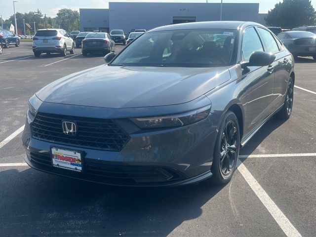 2025 Honda Accord SE's photo