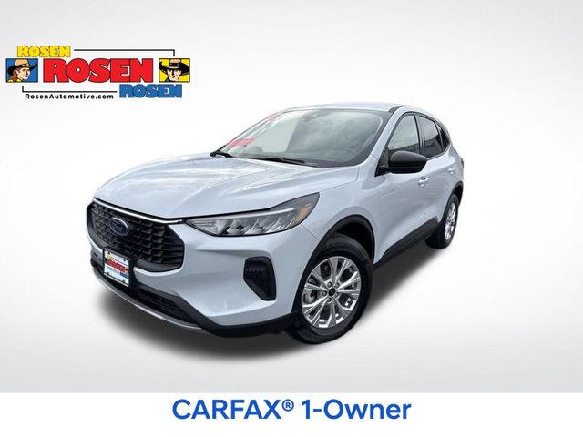 2025 Ford Escape Active's photo