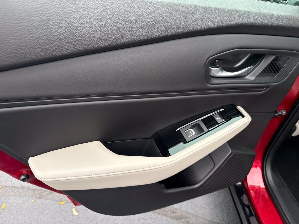 2026 Honda Accord Hybrid Touring - Photo 18