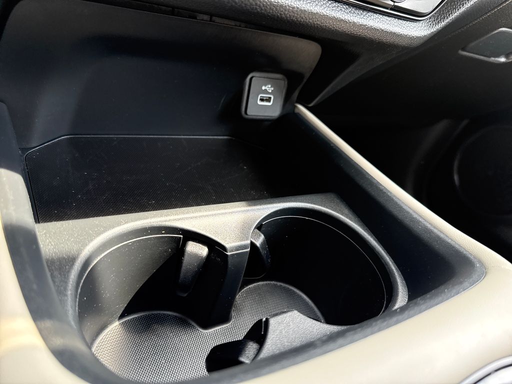 2025 Honda HR-V LX - Photo 29