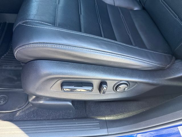 2023 Honda CR-V EX-L - Photo 12