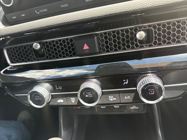2025 Honda Civic Hatchback Sport - Photo 30