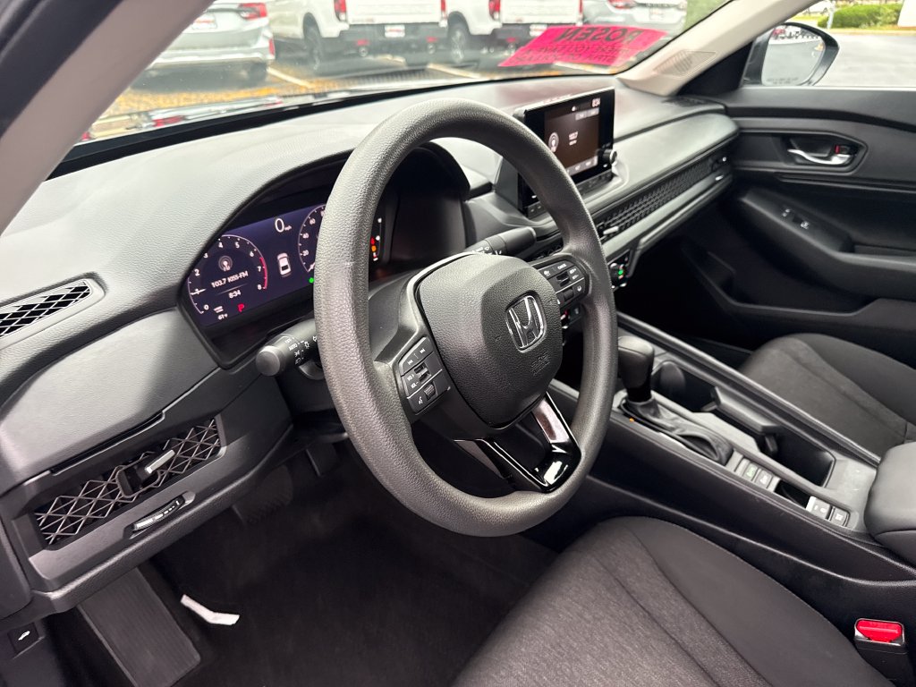 2025 Honda Accord SE - Photo 14