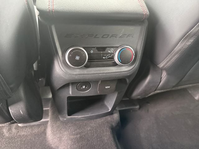 2025 Ford Explorer ST-LINE - Photo 21