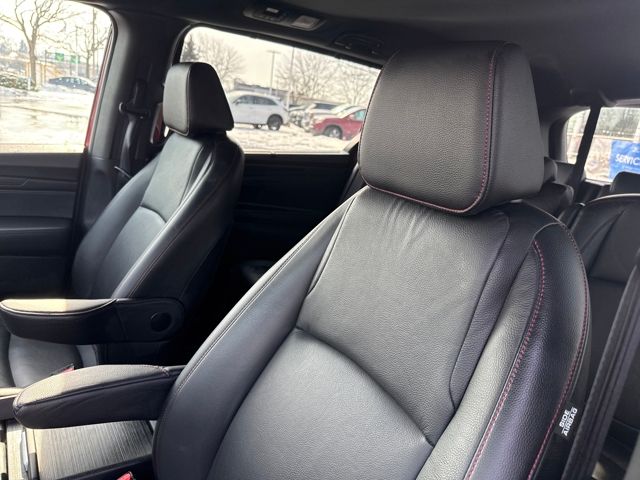 2023 Honda Odyssey SPORT - Photo 13
