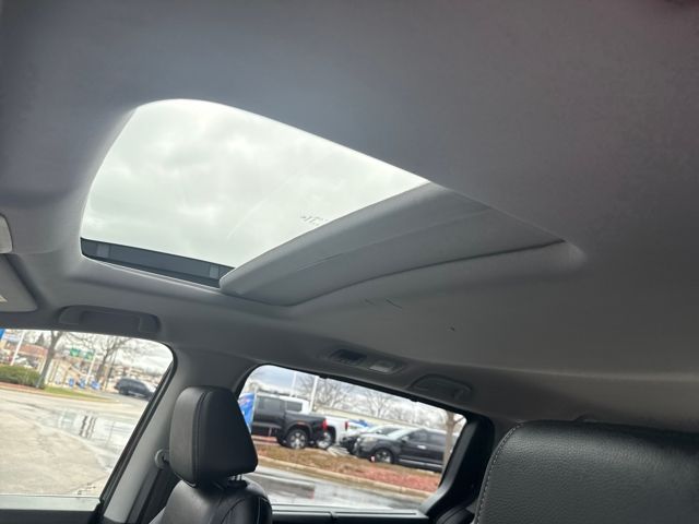 2022 Honda Odyssey EX-L - Photo 17