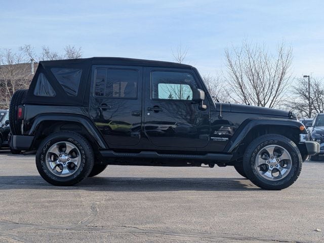 2018 Jeep Wrangler JK Unlimited Sahara - Photo 8