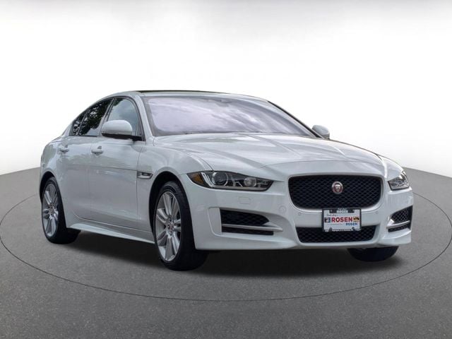 2018 Jaguar XE 25t R-Sport AWD's photo