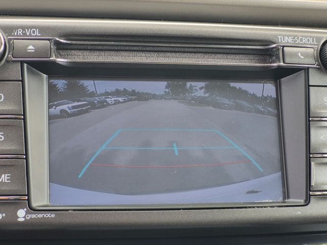 2015 Toyota RAV4 XLE - Photo 16