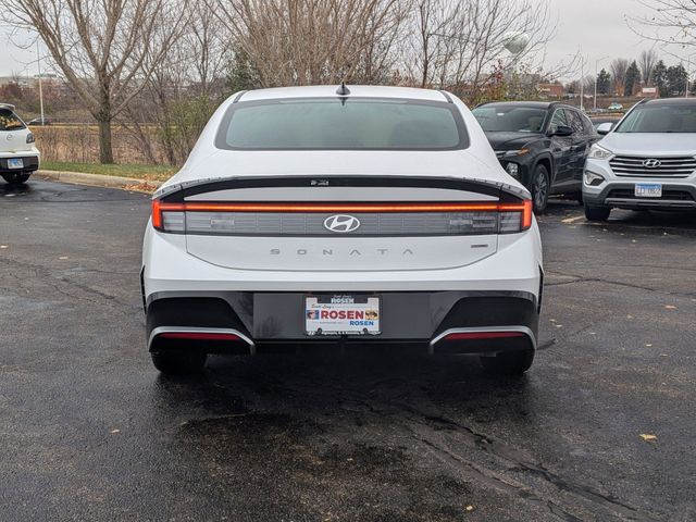 2026 Hyundai Sonata SEL - Photo 6