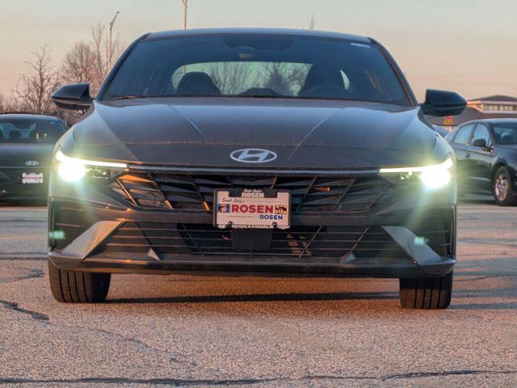 New 2026 Hyundai Elantra SEL Sport Premium Sedan