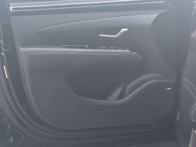 2022 Hyundai Tucson Limited - Photo 13