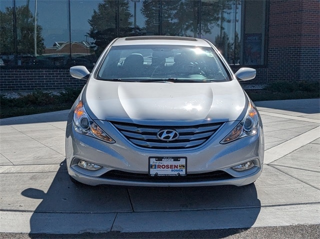 Used 2012 Hyundai Sonata SE with VIN 5NPEC4AC4CH388872 for sale in Algonquin, IL