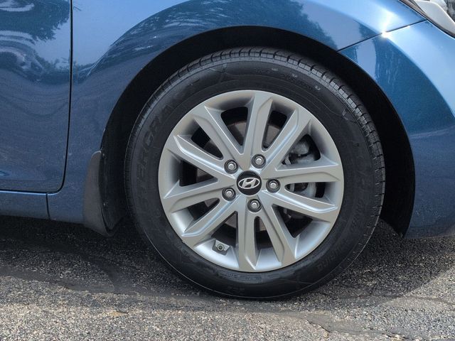 2015 Hyundai Elantra SE - Photo 9