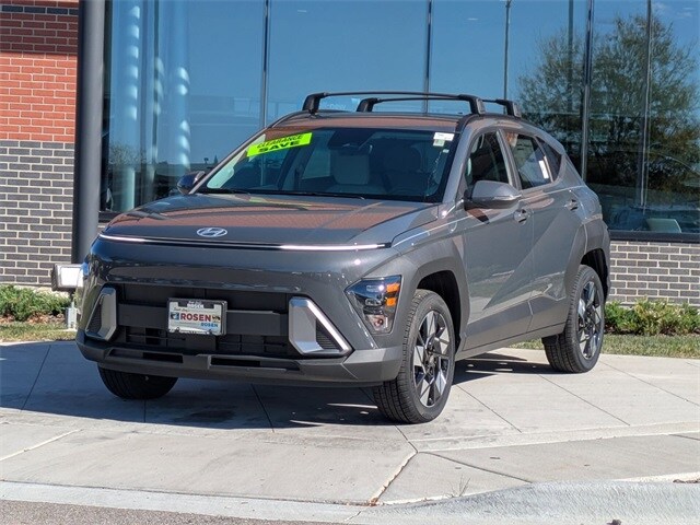 2024 Hyundai Kona SEL photo 2
