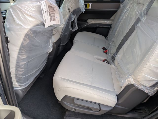 2026 Hyundai Santa Fe SE - Photo 22