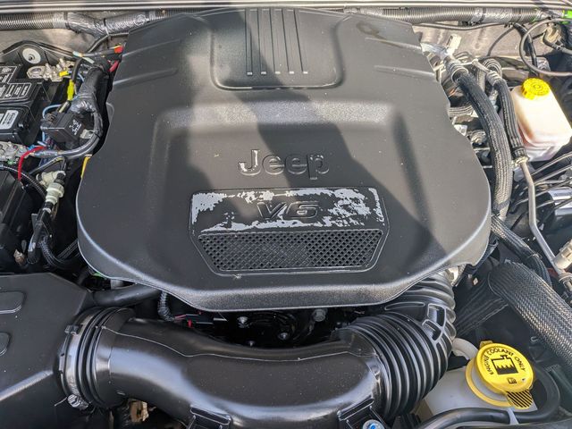 2018 Jeep Wrangler JK Unlimited Sahara - Photo 25