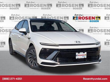 2026 Hyundai Sonata Hybrid SEL Sedan