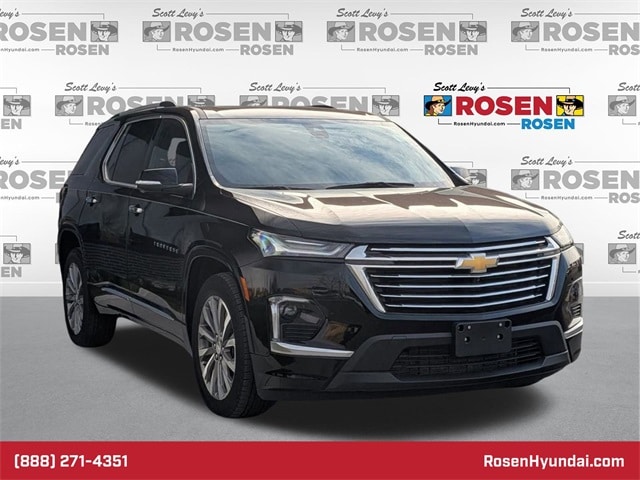 2023 Chevrolet Traverse Premier's photo