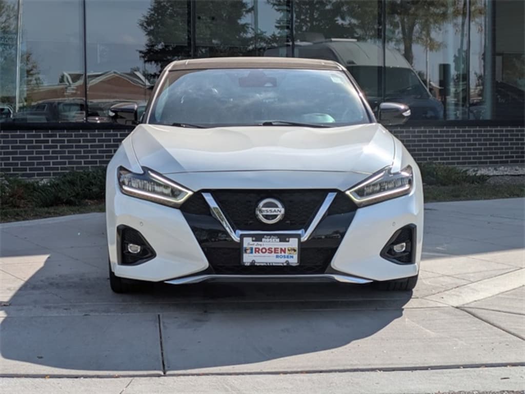 Used 2020 Nissan Maxima SR Sedan