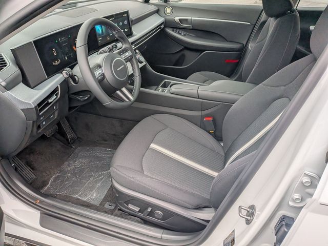 2026 Hyundai Sonata SEL - Photo 11