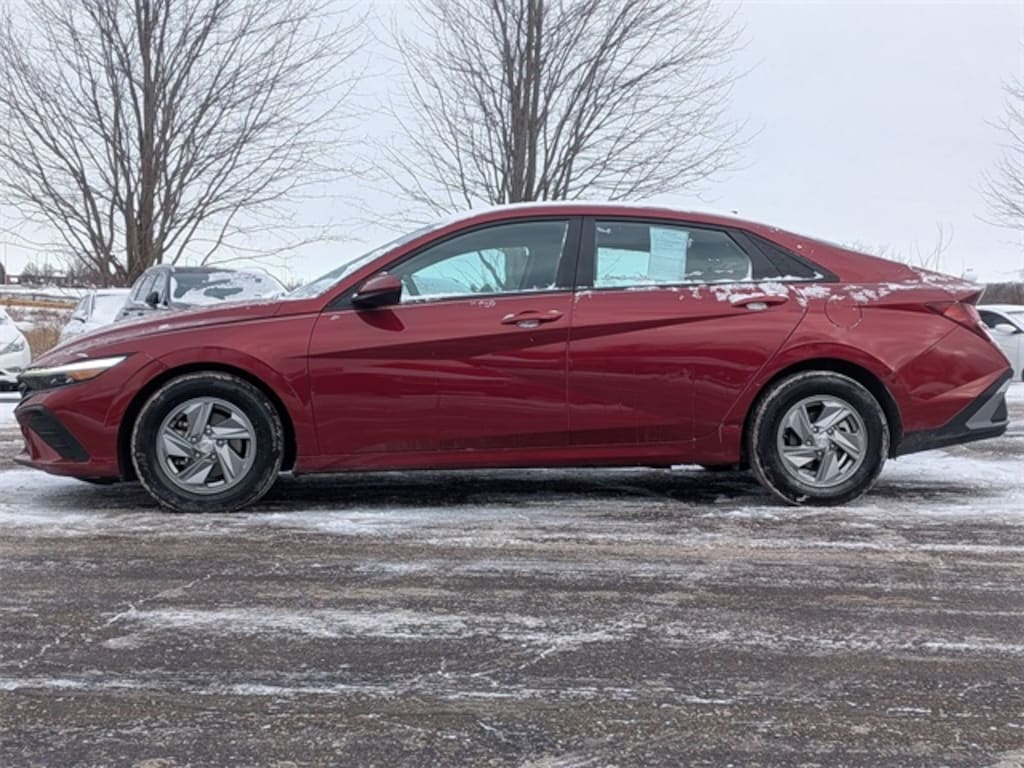Certified 2024 Hyundai Elantra SE Sedan