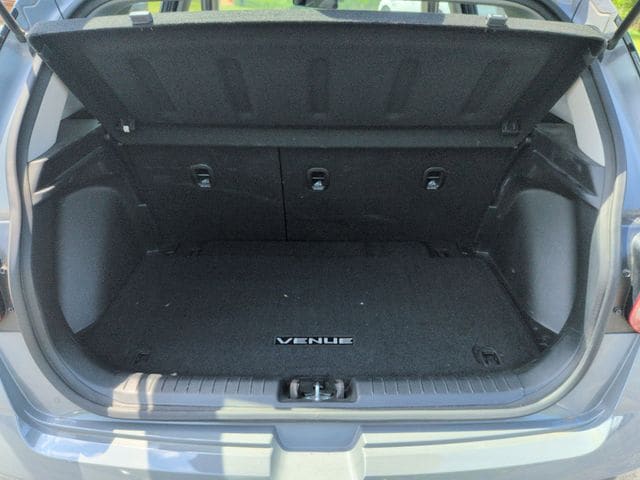 2023 Hyundai Venue SEL - Photo 23