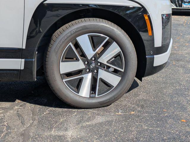 2026 Hyundai IONIQ 9 SEL - Photo 9