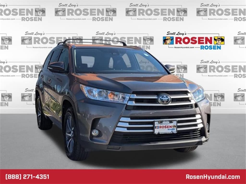 Used 2017 Toyota Highlander XLE SUV