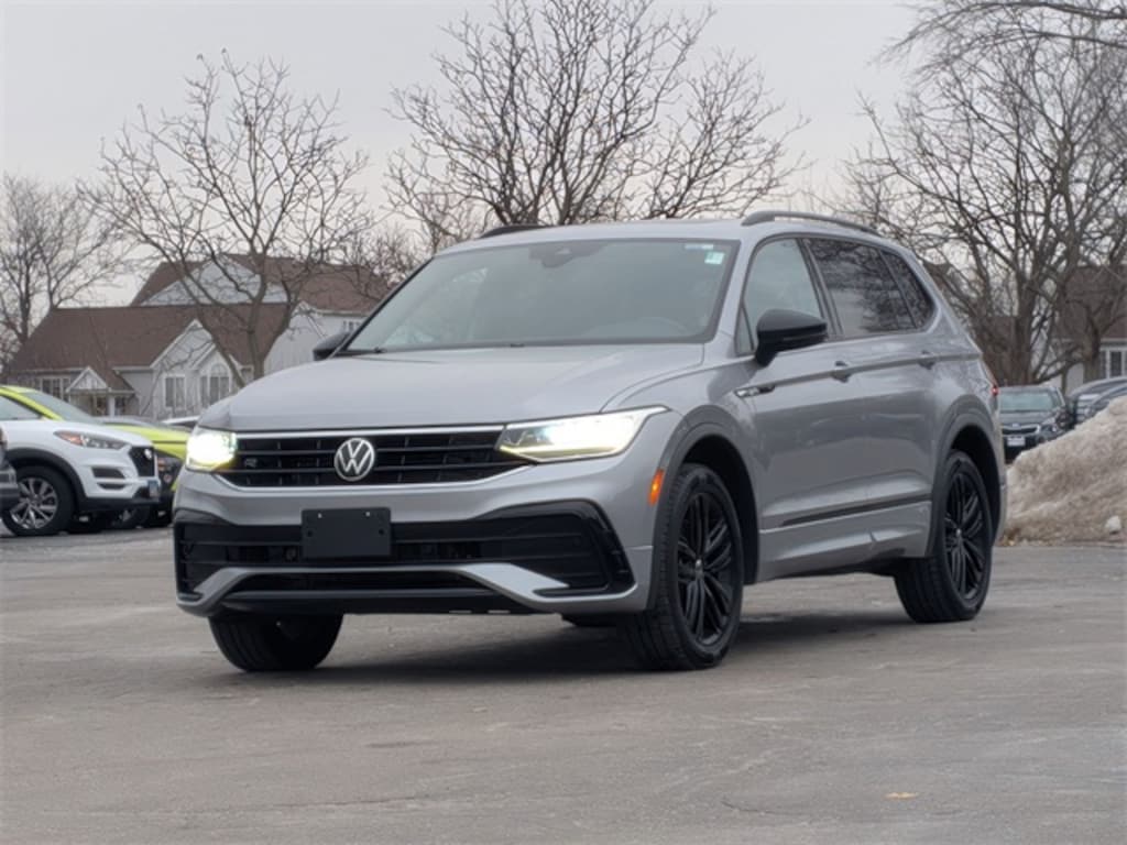 Used 2022 Volkswagen Tiguan 2.0T SE R-Line Black SUV