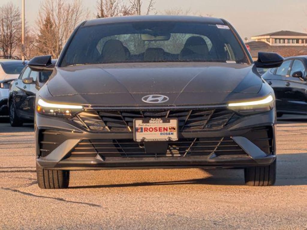 New 2026 Hyundai Elantra SEL Sport Premium Sedan