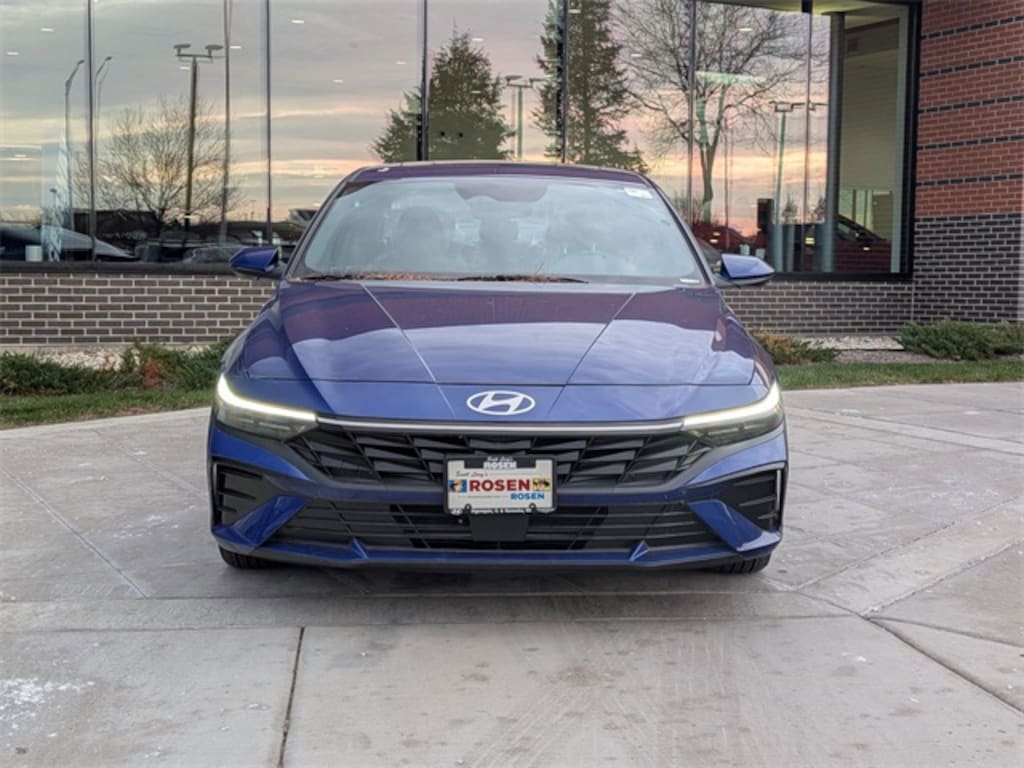 Used 2024 Hyundai Elantra SEL Sedan
