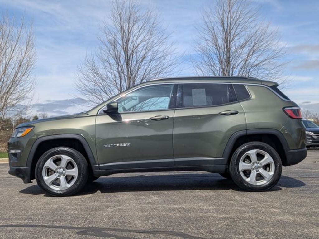 Used 2017 Jeep New Compass Latitude SUV