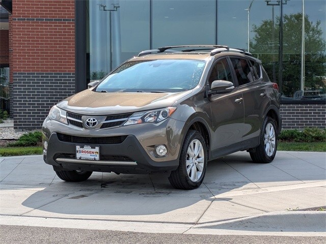 2015 Toyota RAV4 Limited photo 3