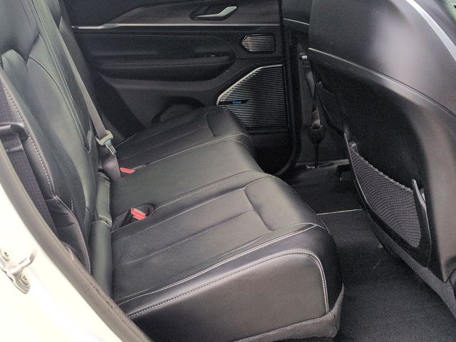 2022 Jeep Grand Cherokee Overland - Photo 28