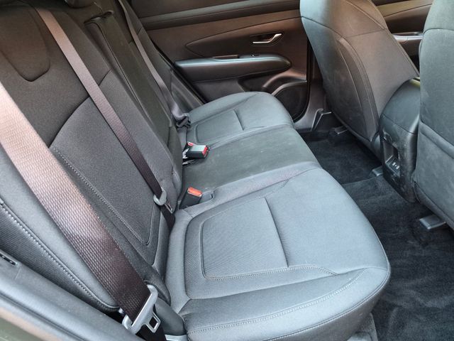 2025 Hyundai Tucson SE - Photo 23