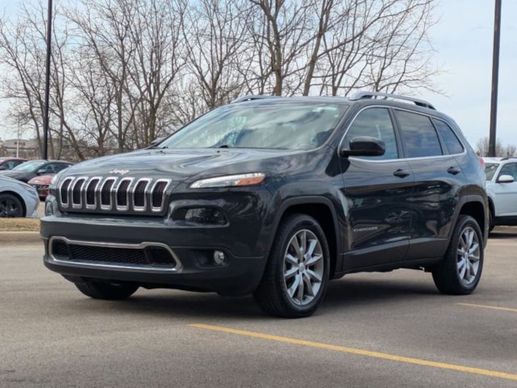 Used 2018 Jeep Cherokee Limited SUV