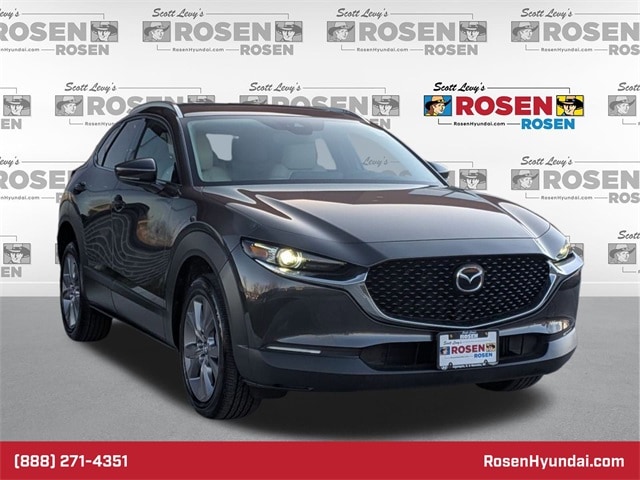 2021 Mazda CX-30 Premium's photo