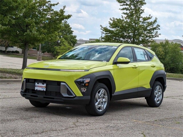 2024 Hyundai Kona SE photo 3