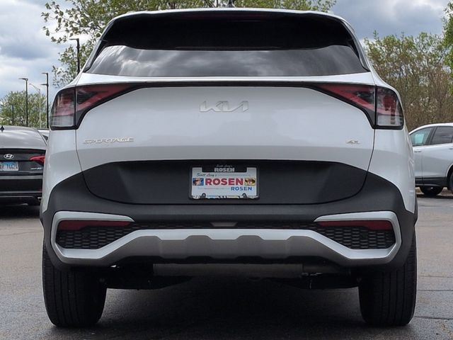2025 Kia Sportage EX - Photo 6