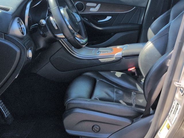 2020 Mercedes-Benz GLC GLC300 - Photo 11