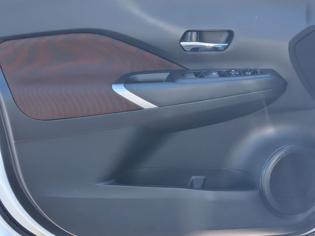 2023 Nissan Kicks SR - Photo 12