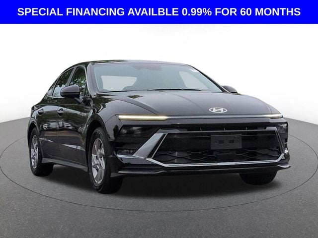 2026 Hyundai Sonata SE's photo