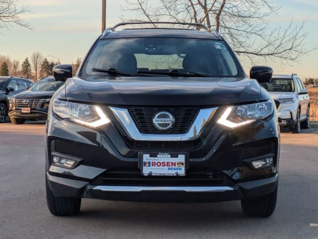 Used 2018 Nissan Rogue SL SUV